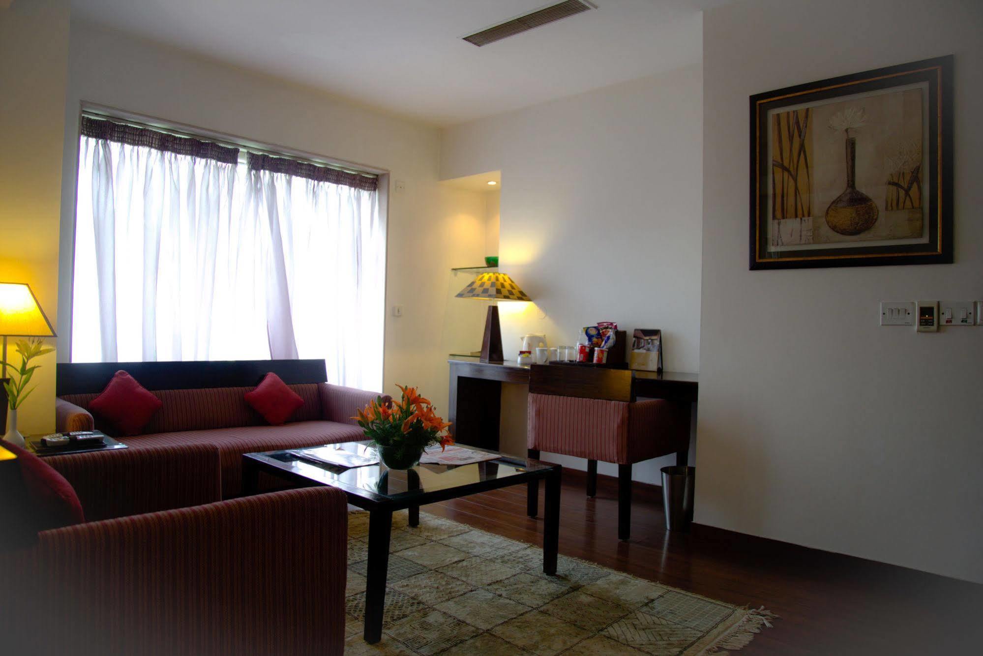 House By Howard Nuova Delhi Esterno foto